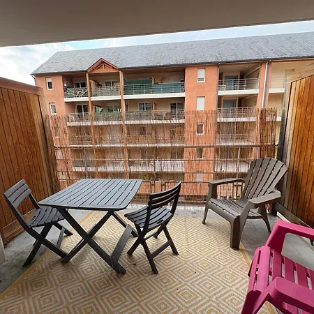 Havre De Paix Parking * Λούρδη